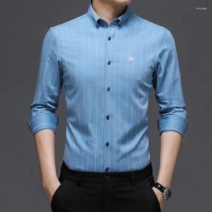Herrklänningskjortor fashionabla bambu fiberskjorta lång ärm något elastiskt anti-rynka vackert broderad affär casual