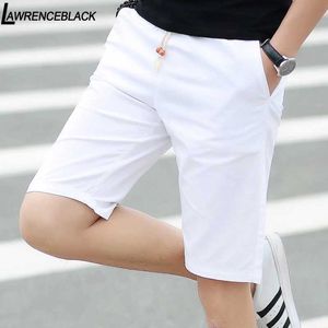 Mäns shorts Nya 2024 Summer Casual White Mens Summer Basic Mens Shorts Korean Slim Fit Cotton Casual Fashion Mens Beach Pants J240426