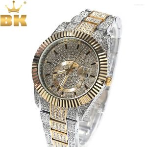Armbandsur av Bling King Men's Watch Iced Out Quartz Clock Luxury Top Quality Rhinestone Automatic Date Business Waterproof Write Watches