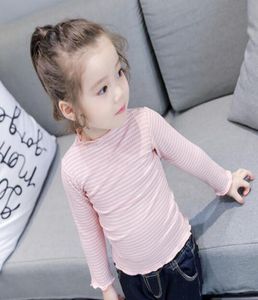 2019年の秋の新しいスタイルのファッションの子供たちThe Girl Little Stripe長袖TシャツQPP00119912274