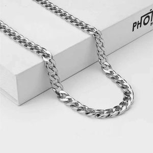 Strands 10 pieces of titanium steel Cuban chain necklace HipHop stainless steel NK thick necklace for mens fashionable jewelry accessories 240424