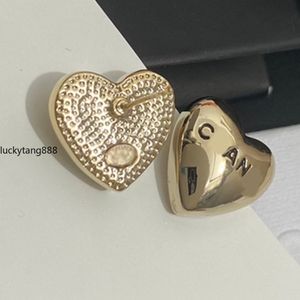 Diamond Earring High-End Designer Heart Earrings Letter Studs 925 Silver Copper Women Brand Crystal Pearl Eardrop Wedding Party Jewelry