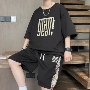 2024 Korean Fody Men Shorts Sets Casual Anzugsbrief Druck T -Shirts Shorts 2 Stück Sommer Tracksuit Y2K Sprotswear 240419