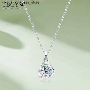Pendanthalsband TBCYD 1CT D Colorful Mosonite Pendant Necklace For Women GRA Certified S925 Silver Wedding Engagement Necklace Chain Jewelry Gift Q240426
