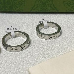 Klassisk designer bröllopsringar band ringar mode silver pläterad bokstav bi ring designer för kvinnor smycken tillbehör par kärlek gåva