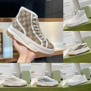 Buty projektantów Tennis 1977s Sneakers na płótnie swobodne retro luksusowe kobiety męskie haft płaski but haft wysoki i niski oddychanie rozmiar 35-46