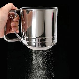 2024 Handheld Flour Shaker Stainless Steel Mesh Sieve Cup Icing Sugar Bake Tool Hand-pressed Hand-pressed Bakeware SiftersStainless steel sifters