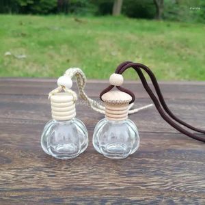 Förvaringsflaskor 12 ml Clear Glass Car Pendant Hanging Bottle Refillable Parfym Packaging With Wood Cap F928