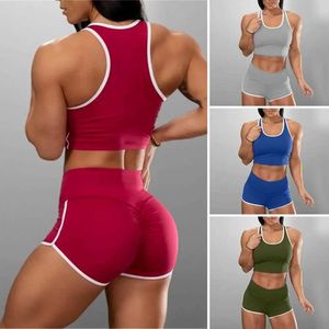 TRABALHOS MULHERES TRABALHOS 2PCS VERÃO VERMENSAGEM DE VENÇÃO DE RUNO DE ROUSTO CORTE DE CORTE DE YOGA SPORTS Sportswear Casual Girls Clothing 240424