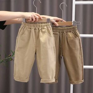 Hose New Childrens Hosen Kinder Frühlings- und Herbstkleidung Mädchen Hosen Babyhosen Kleinkindhosen Rippen Pantsl2404