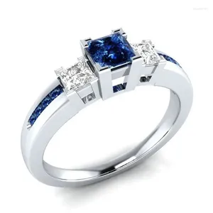 Pierścienie klastra Prawdziwy S925 Srebrny szafirowy pierścień dla kobiet Blue Topaz Creży Bizuteria 925 Biżuteria Anillos de Wedding