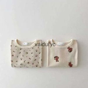 T-Shirts Säugling Cartoon Blumenbaby Brief Hoodies Waffel Kinder Jungen Mädchen Basis Bluse Sweatshirts H240426