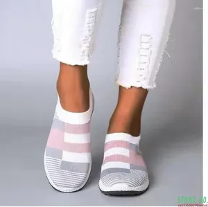 Lässige Schuhe Frauen Sneaker vulkanisierte Socken Summer Slip auf flachen Plus -Size -Slattern