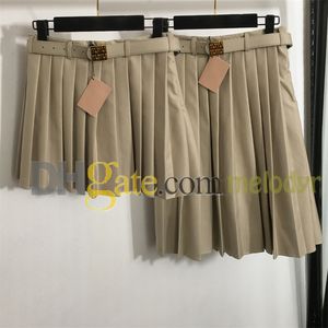 Gonna di designer Classic Abito a pieghe Donne Donne High Waist Una gonna da linea con lettera di ricamo a cintura Mini gonne sexy