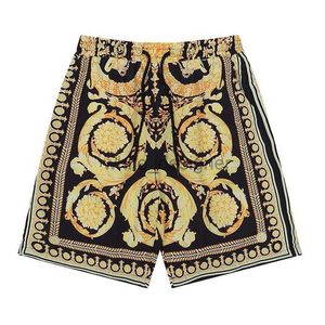 Summer Mens Designer Medusa Barocco Silk Shorts Printed Swim Shorts Jersey Black Swimwear Men Half Pants Man Short Oversized Shorts Swimming Trunks W36C1