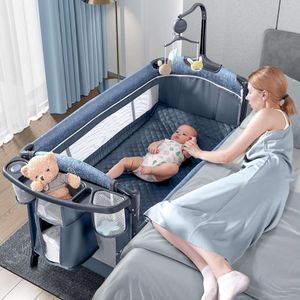 Berço portátil de bassinet bassinet com mesa de troca de fraldas, música móvel e folha - grande playard para recém -nascido para criança - design amigável para viagens