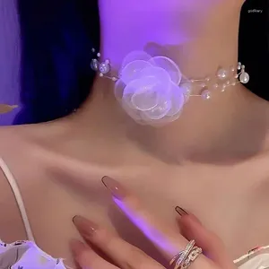 Choker Ins Style Collarbone Chocker Rose Flar Naszyjnik Symulacja Perła Ręcznie roboty Gotycka Lolita Floral Akcesoria