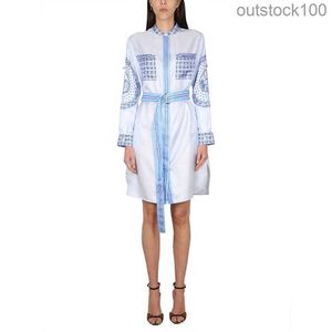 オリジナル1to1ブールベリーズデザイナー服トレンディレディースプリントサテンシャツドレス8069648オリジナルロゴ付き高品質の格子縞のドレス