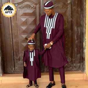 Outfit africano abbinamento per la famiglia Bazin Riche Muslim Sets Dashiki Padre e figlio Abbigliamento Agbada Abita e pantaloni Cappello Y23F001 240415