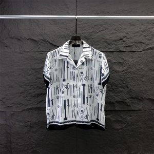 ファッションハワイフローラルレタープリントビーチシャツメンズデザイナーシルクボウリングシャツのカジュアルシャツメンサマーショートリーブルーズドレスシャツm-xxxl＃x6