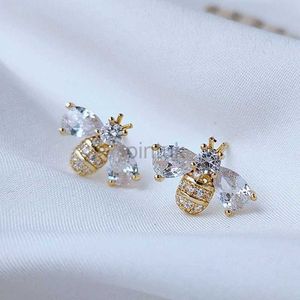 Stud Temperament Cubic Zirconia Insect Bee Stud Earrings for Women Delicate Animal Crystal Earrings Jewelry Brincos Wholesale d240426