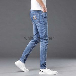 Designer Jeans Mens Spring/Summer New Fashion Brand Embroidered Jeans Men's Slim Fit Elastic Small Foot Long Pants 985
