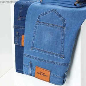 Mäns jeans ultra tunna mens raka jeans sommar ny andningsbar mjuk bomullsverksamhet män lösa casual elastiska jeansl2404