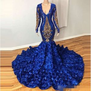 Nyaste Royal Blue Mermaid 2020 Prom Dresses Sexig Deep V Neck 3D Flowers Gold Lace Applique Black Girls Long Hleeves Evening Party Gowns