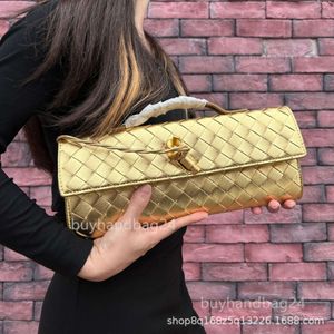 Lady New 2024 Evening Designer Style Handheld Bag Hand Clutch Purse Spring Andiamo Weaving Bags Fashion Crossbody BotteAg Shoulder Venetas Square Qi3l