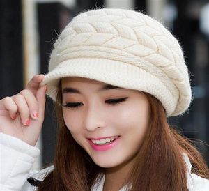 2018 new Unisex brand Luxury design Winter Hats for Men women Knitted Beanie Wool Hat Man Knit Bonnet Beanies Thicken Warm Cap228P5805559