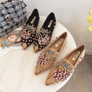 Buty swobodne kobiety Flats Rhinestone Cherry 2024 Spring Samice Metal Spiczasty palca wygodne płaskie płaskie