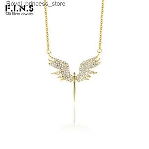 Pendanthalsband F. I.N.S Pure 925 Pure Silver Gold Luxury Zircon Angel Wings Halsband Pendant Luxury Shining Clavik Chain Utsökta smycken Q240426