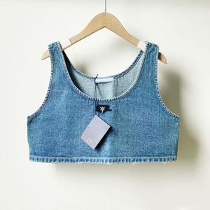 Tops Crops Luxurys Women Designer maglietta sexy con gilet camisole a maglia Female Summer Street Street Versatile Sexy sexy Short Short Denim Top Triangle Logo Triangle Logo