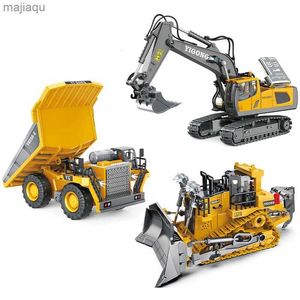 Electric/RC Car 11CH RC Excavator 1 20 Remote Control Truck 2.4G RC Tracked Engineering Vehicle Excavator Truck Radio Control Toy GiftsL2404