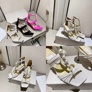 Vestido noiva sapatos de casamento sandálias de pérolas femininas couro genuíno com tacos com tacos apontados para partido de ponta fechada Bombas inferiores brilhantes