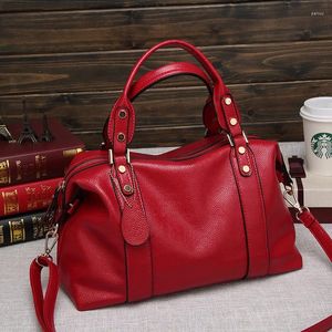 Axelväskor 2024 lyx äkta läder kvinnor handväskor designer varumärke tofase messenger kvinnlig tote vintage handväska
