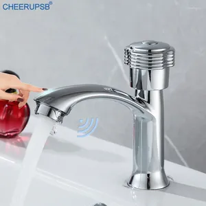 Bad Waschbecken Wasserhähnen Smart Touch Becken Wasserhahn Deck ein einzelner kaltes automatischer Tap Sinneslochempfindlicher Chrom -Taps K06 montieren