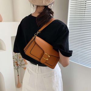 Day Packs Solid Color Underarm Fashionable Portable White Mini Chain Small 2024 New Summer Single Shoulder Crossbody Bag, Versatile