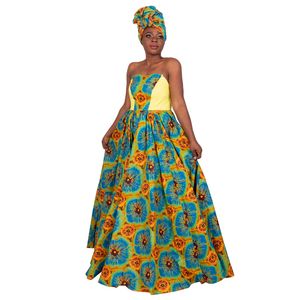 アフリカンの女性のドレス