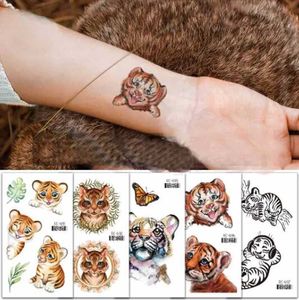 Tatuering Överföring Tillfällig vattentät tatueringsklistermärken Cartoon Tiger Face Arm Body Art Fake Tattoo Stickers For Kids Women Men Fashion Stickers 240427