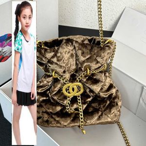 Barnväskor Designer Womens Makeup Bag Plush Kofufu Bags Rita rep Guld Hårdvara Metal L Chain Luxury Handbag Classic Small Pendant Matelasse Chain Crossbody Purse 18x