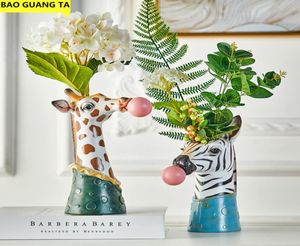 BAO GUANG TA Resin Animal Head Vase FlowerPot Bubble Gum Room Decoration Simulation Zebra Panda Deer Creative Crafts Decor 2103105104260