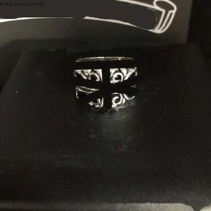 Chomees Heart Ring 2024 New CH Tombs Series Band Rings Men Women Ring Retro European And American Hip Hop Style Pure Silver Cross Ring D 7794