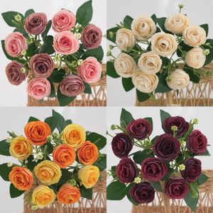 Dekorative Blumen 1PC Seide Künstliche Tee -Knospen Roses Hochzeit Weihnachtsdekoration Kränze Braut Bouque Garden Home Vase DIY Geschenk