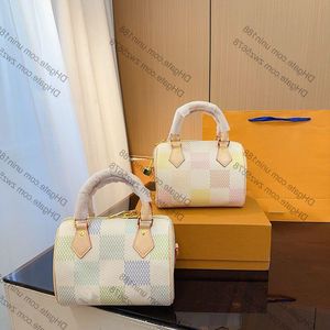 24SS Women Nano Totes Bags Summer Straw Handbag Luxurys Designers Shouder Crossbody Messenger Ladies Travel Handbag Totes Pouch Purse 2 Ilux