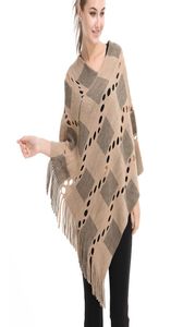 Sexy Womens Irregular Tassel Poncho Off ombro Cape Shawls Wrap Vneck Hallow Lattice Batwing Sweater6099435