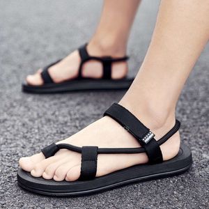 Sandálias ao ar livre de praia masculinas Roman Summer Flip Slippers Shoes Sports planos 2 91