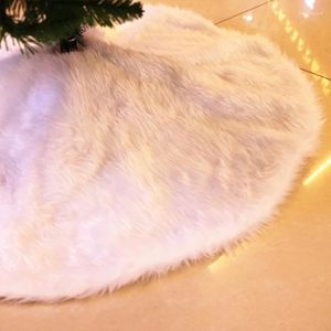 Christmas Decorations 30.7 Inches Tree Skirt White Luxury Faux Fur Ornaments Plush Xmas For Decoration