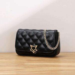 Best-selling Skew Package 90% Factory Hot Promotion Golden Fox Womens Bag New Crossbody Popular Lingge Chain Cowhide Small One Shoulder Trendy Bags