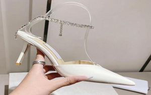 2022 En Yeni Tasarımcı Sandalet Saçlı Ayak Parçapı Ayak Bileği Kayışı 85cm Yüksek Topuklu Patent Deri Siyah Çıplak Beyaz Kadın Ayakkabı9576826